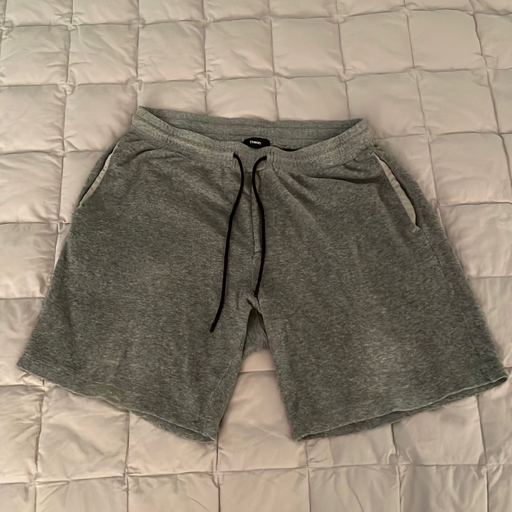Theory lounge shorts